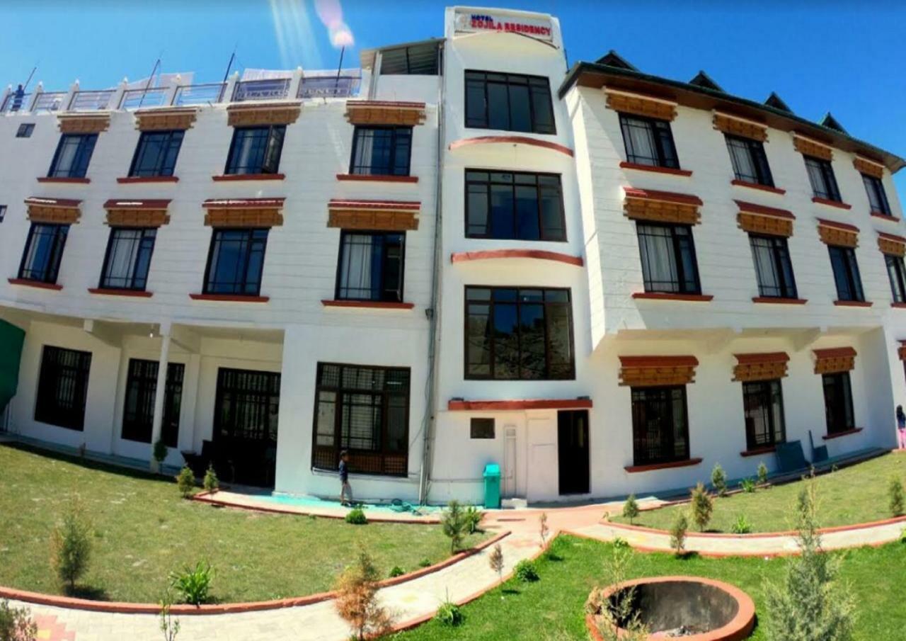 Hotel Zojila Residency Kargil Exterior foto